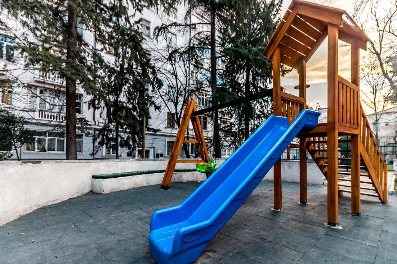 Modern Apartment In Old ティビリシ エクステリア 写真