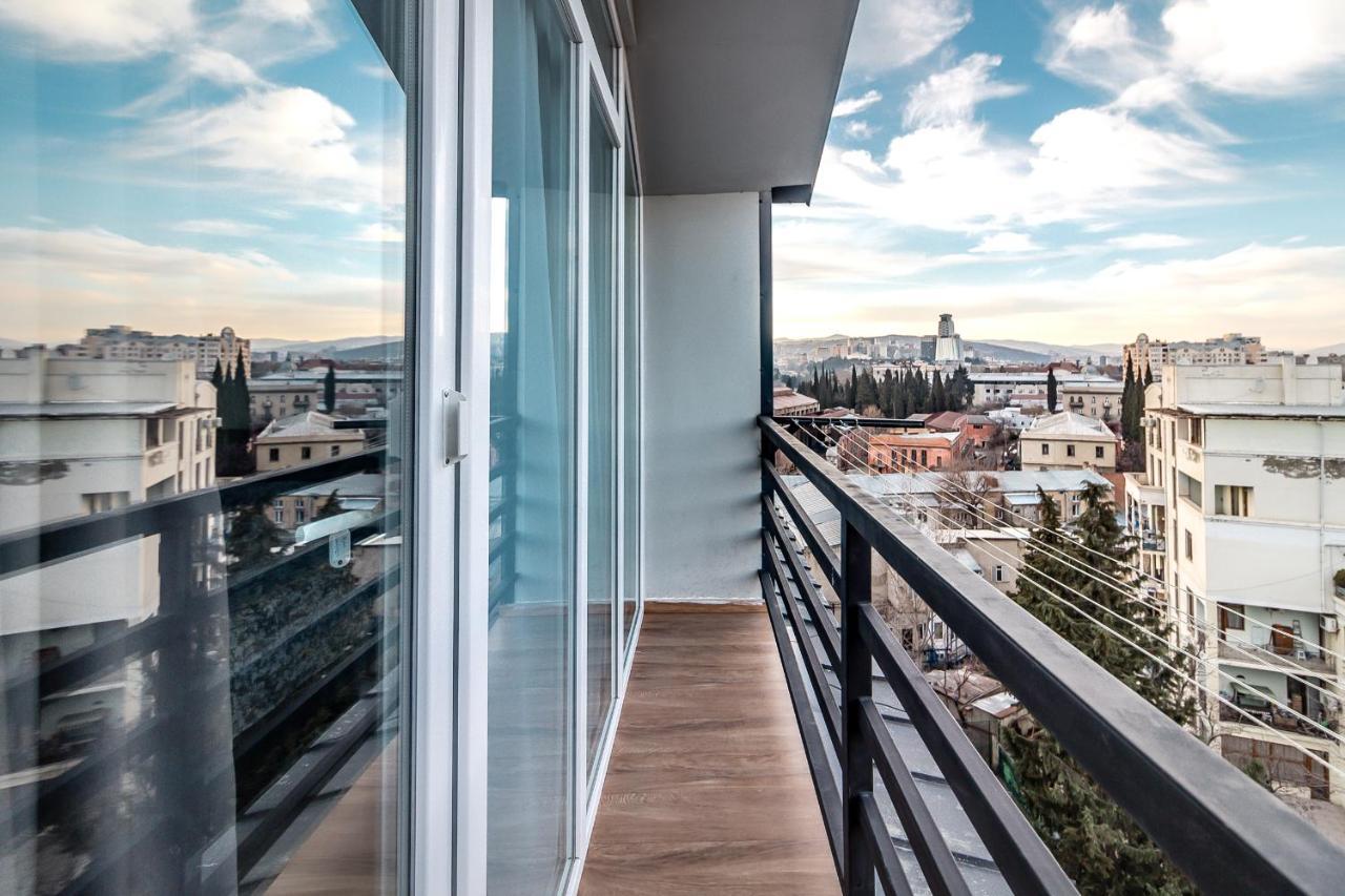Modern Apartment In Old ティビリシ エクステリア 写真
