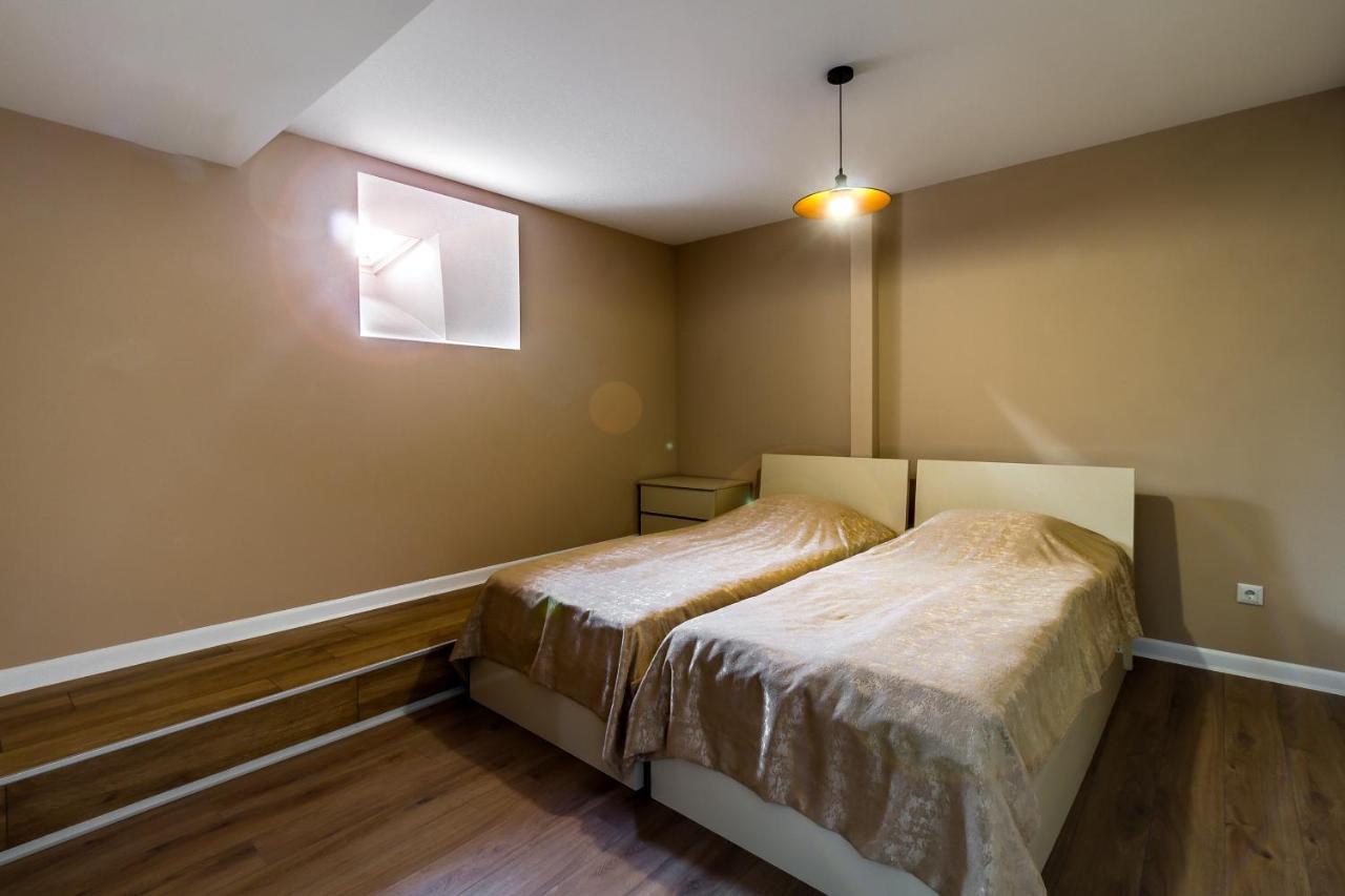 Modern Apartment In Old ティビリシ エクステリア 写真