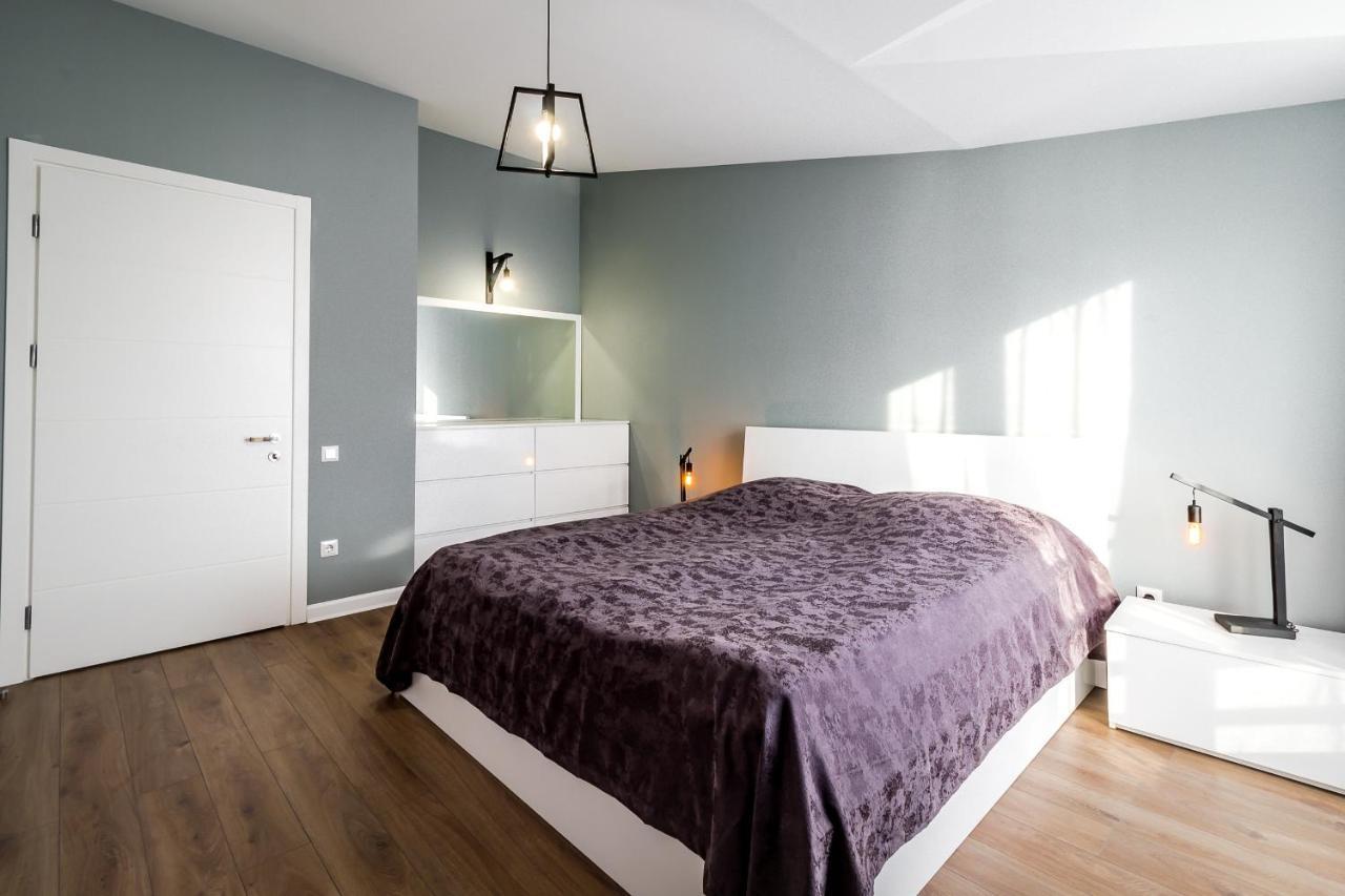 Modern Apartment In Old ティビリシ エクステリア 写真